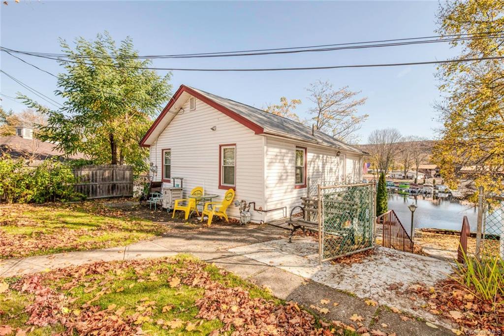 156 Windermere Avenue