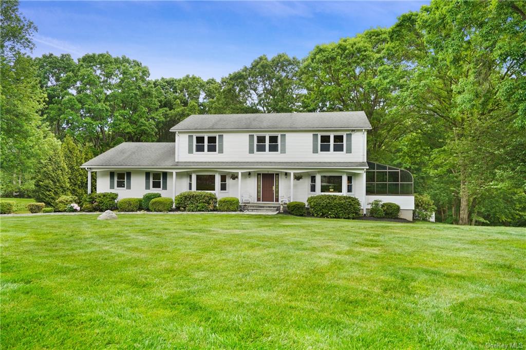 Property for Sale at 7 Elide Road, Katonah, New York - Bedrooms: 5 
Bathrooms: 3 
Rooms: 9  - $899,000
