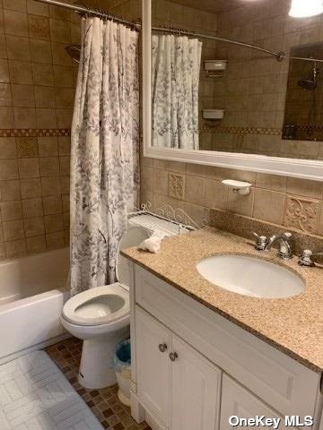425 Oak Avenue, Flanders, New York image 8