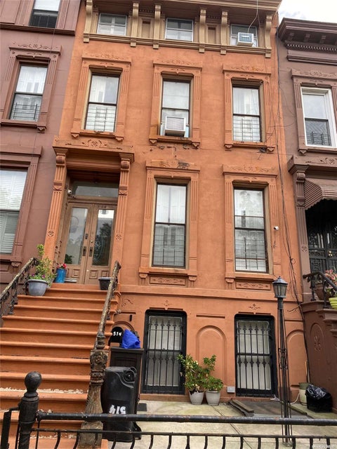 Multifamily For Sale - 514 Monroe St St<br/> Brooklyn, NY 11221