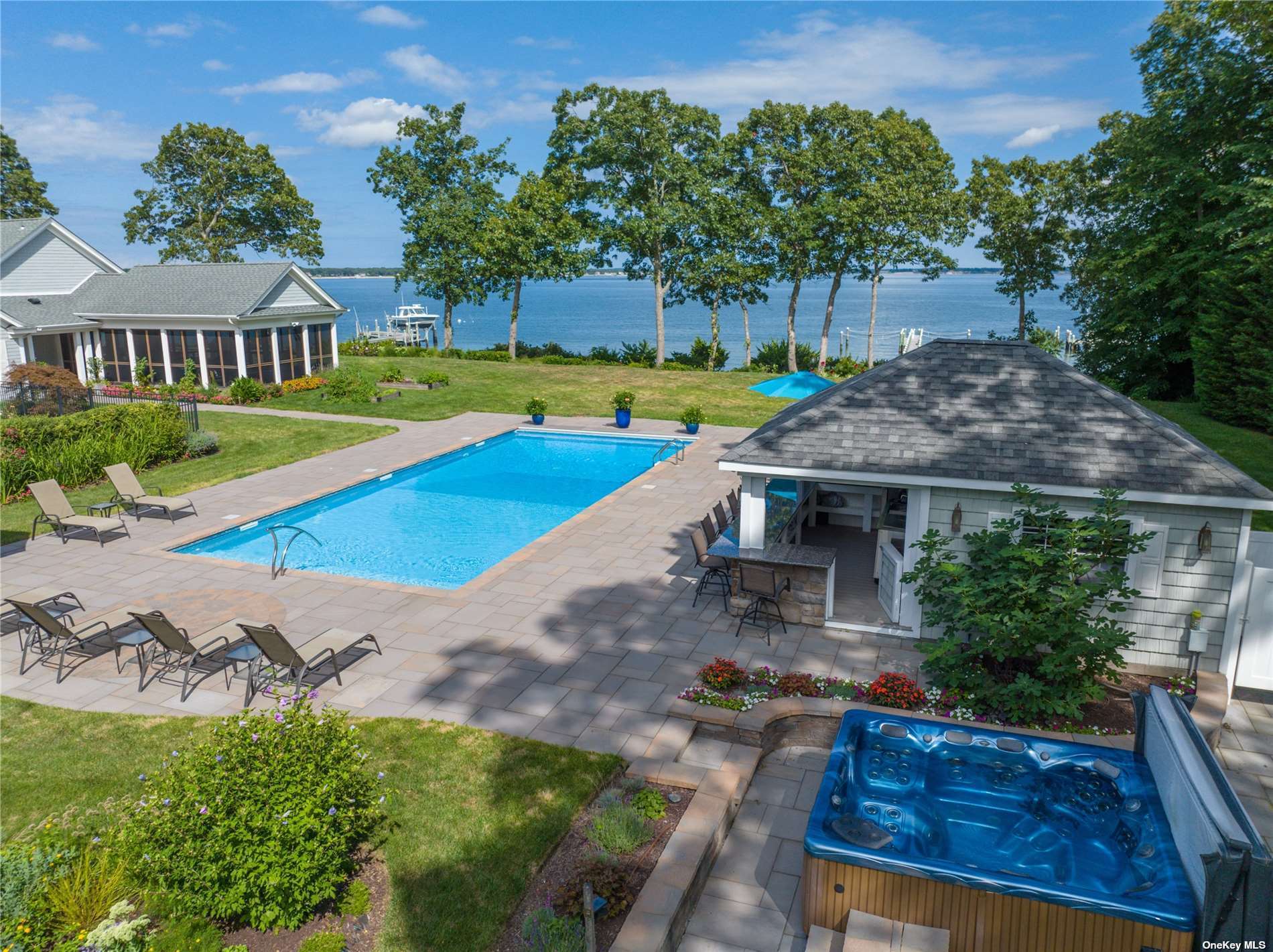 Property for Sale at 750 Paradise Point Road, Southold, Hamptons, NY - Bedrooms: 5 
Bathrooms: 6  - $7,395,000
