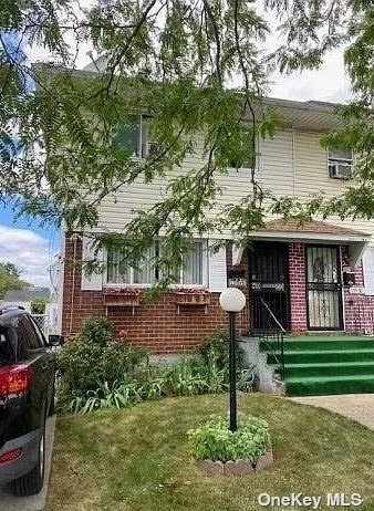 Property for Sale at 13535 Sutter Avenue, South Ozone Park, Queens, NY - Bedrooms: 3 
Bathrooms: 2 
Rooms: 6  - $689,000