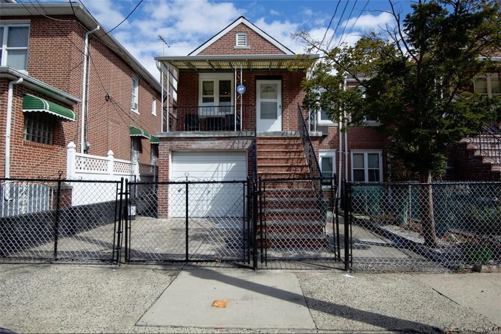 Property for Sale at 2016 Tomlinson Avenue, Bronx, New York - Bedrooms: 3 
Bathrooms: 2  - $725,000