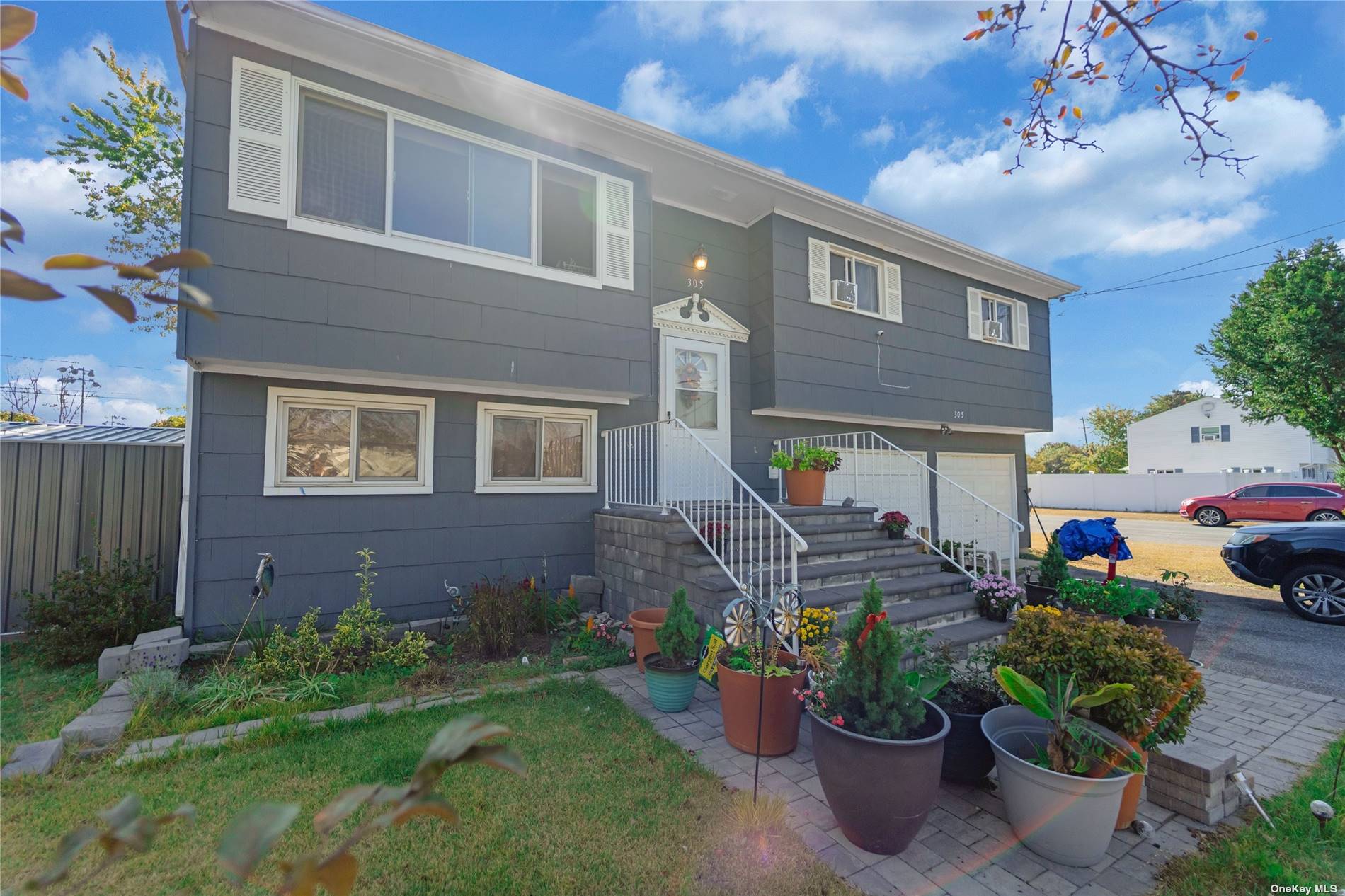 305 3rd Street, Lindenhurst, New York image 3