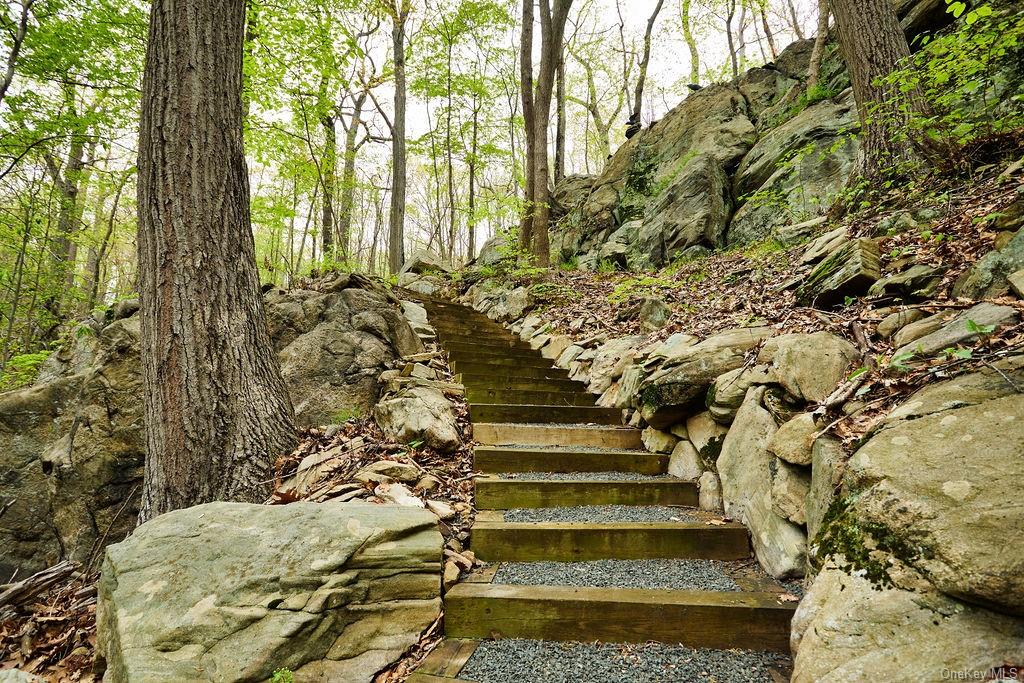 7 Springhouse Road, Sloatsburg, New York image 15