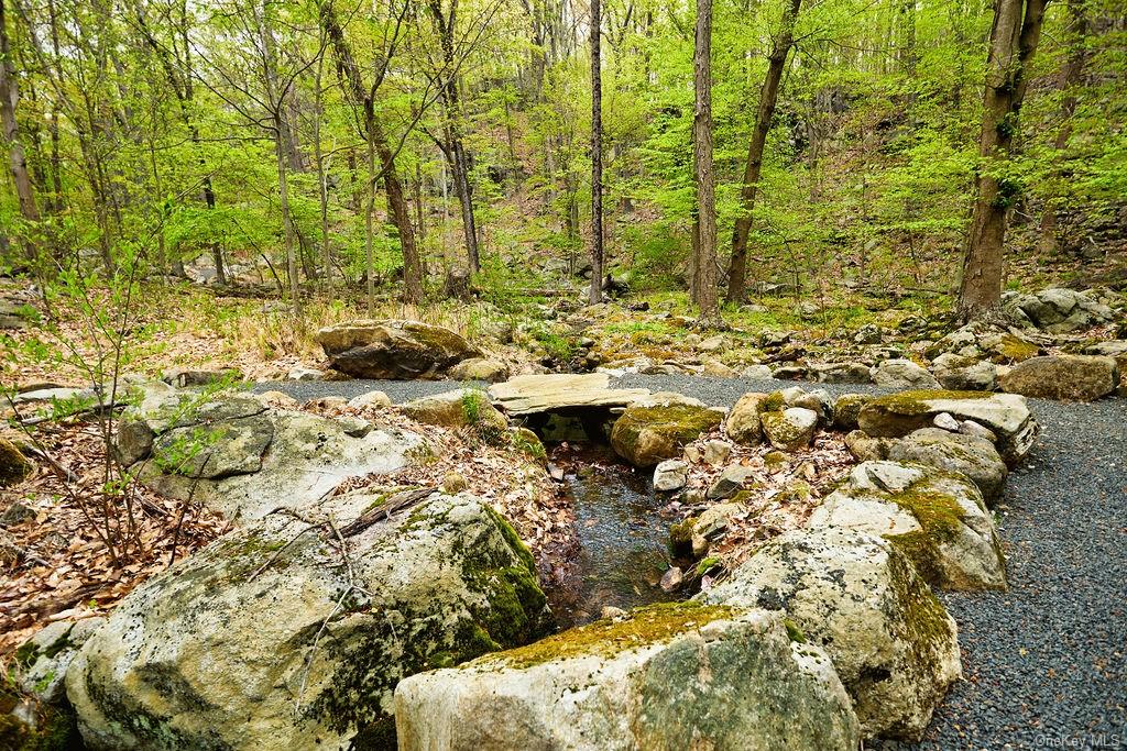 7 Springhouse Road, Sloatsburg, New York image 19