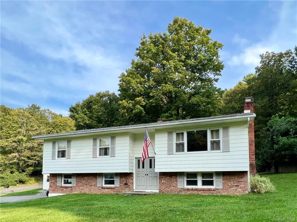 View Beacon, NY 12508 house