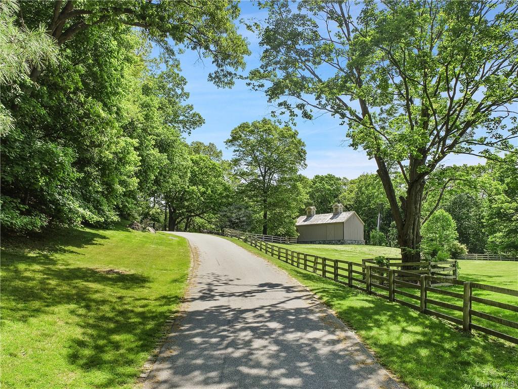 454 Succabone Road, Bedford Corners, New York image 2