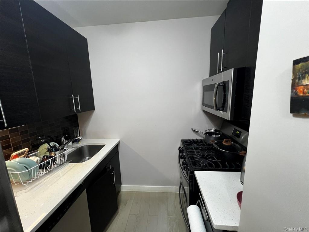 2548 East 27 Street #1, Brooklyn, New York image 2