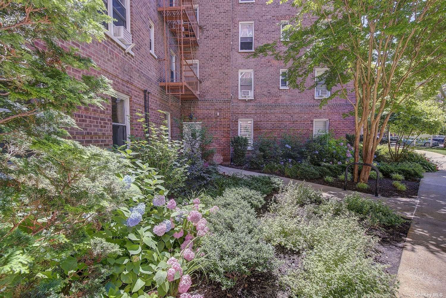 72-61 113 Street #3H, Forest Hills, New York image 30