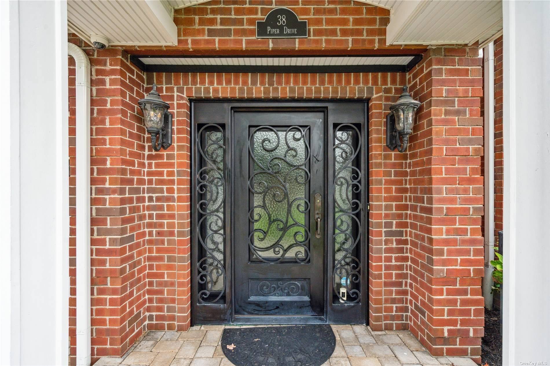 38 Piper Drive