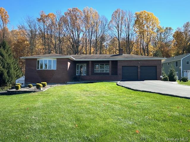 Property for Sale at 86 Gold Rd, Beekman, New York - Bedrooms: 3 
Bathrooms: 3.5 
Rooms: 13  - $545,000