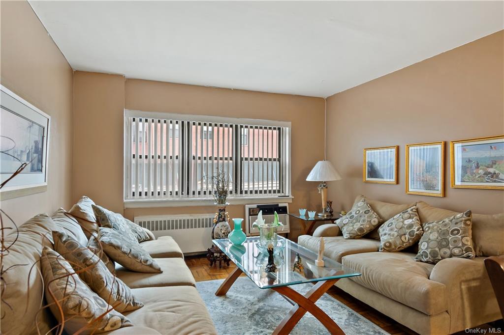 View BRONX, NY 10461 co-op property
