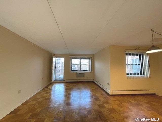 100 Clinton Avenue #3Y, Mineola, New York image 2