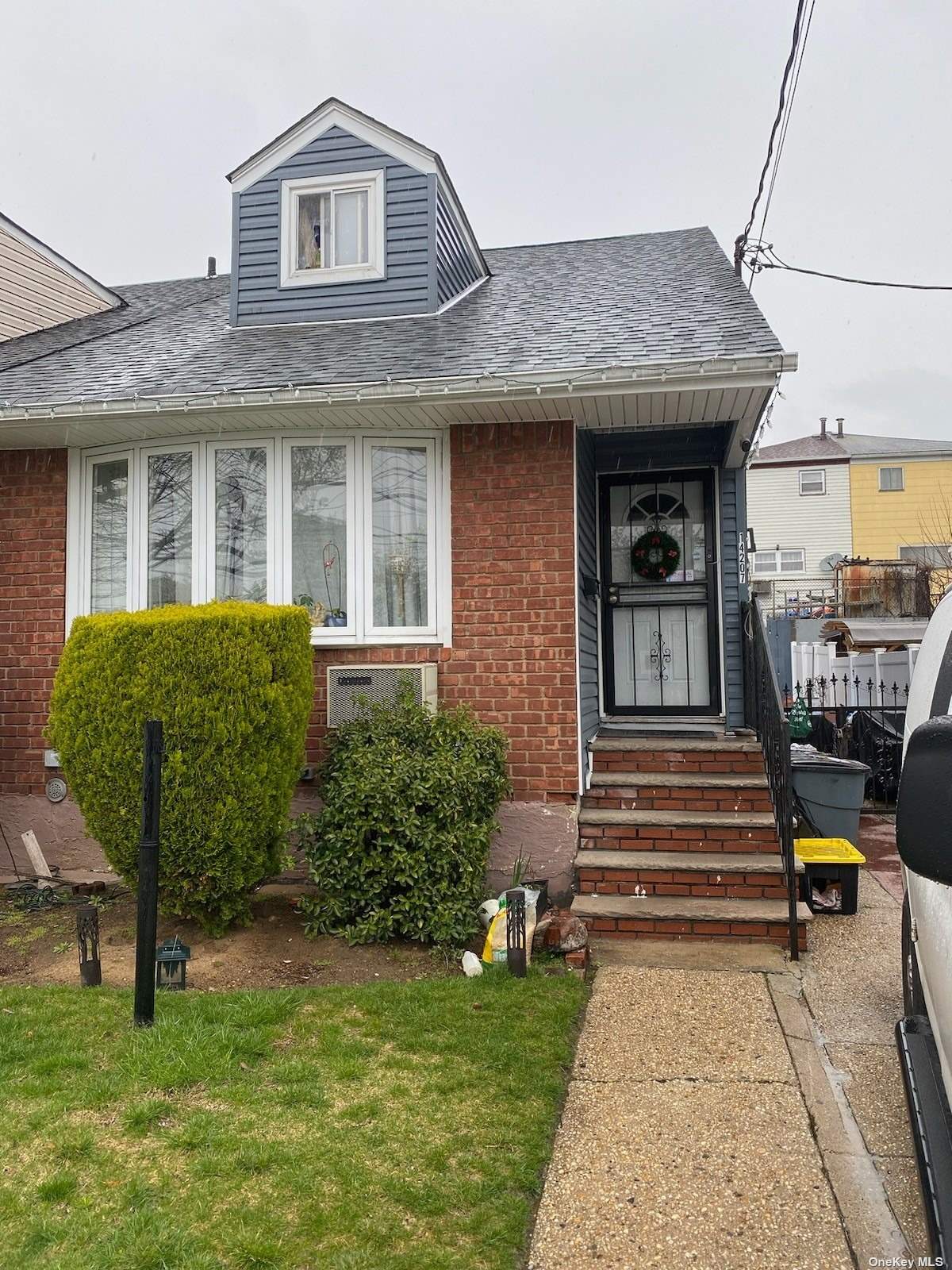 Property for Sale at 14207 130th Avenue, Jamaica, Queens, NY - Bedrooms: 4 
Bathrooms: 4 
Rooms: 6  - $679,000