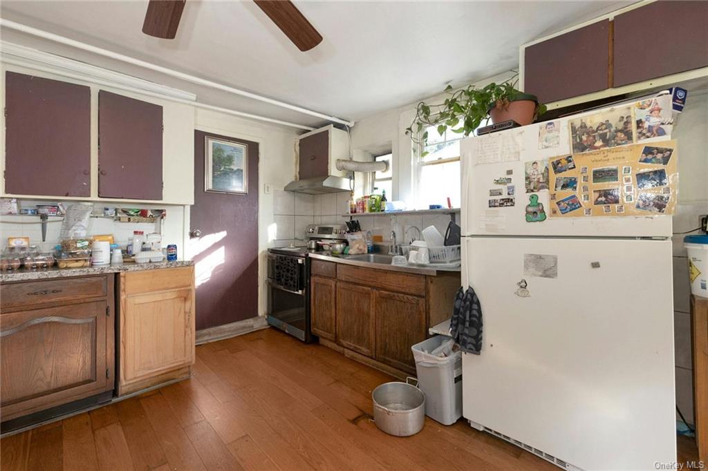 Peekskill, New York 10566, United States, ,Residential,Pending,34315