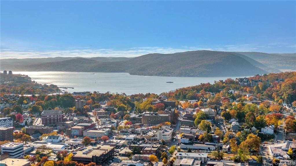 Peekskill, New York 10566, United States, ,Residential,Pending,34315