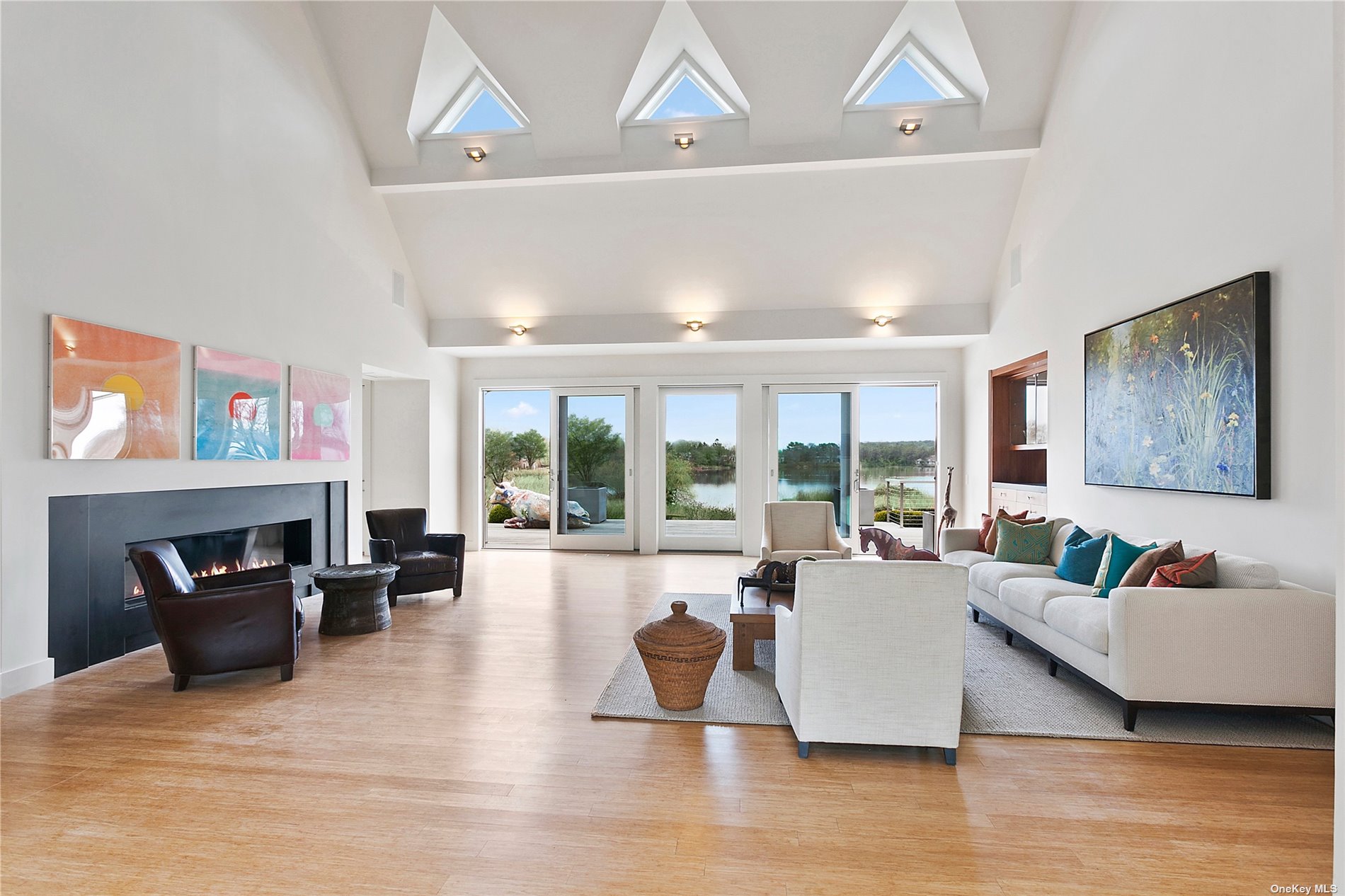 316 Deerfield Road