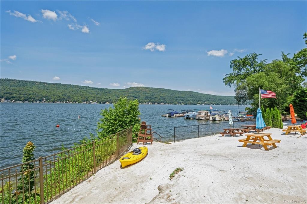 8 Sterling Place, Greenwood Lake, New York image 35