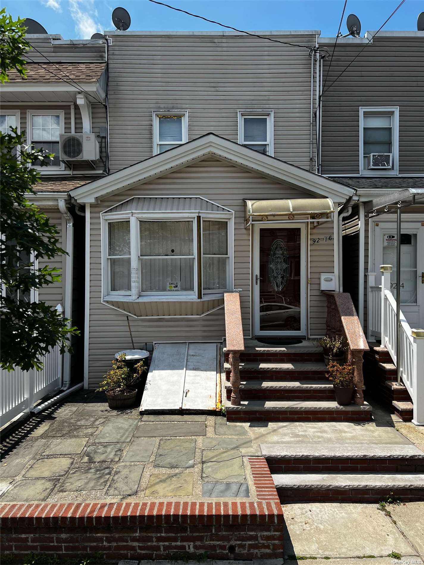 Property for Sale at 9216 92nd Street, Woodhaven, Queens, NY - Bedrooms: 4 
Bathrooms: 2 
Rooms: 6  - $649,000