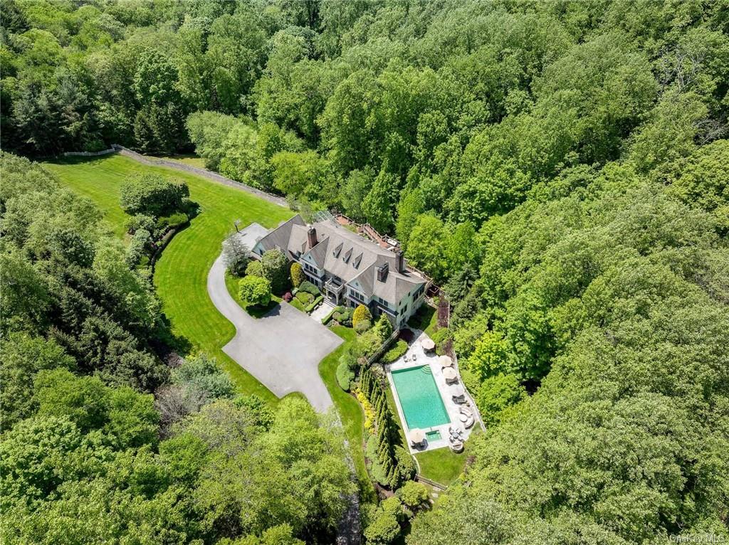 Photo 1 of 5 Vincent Lane, Armonk, New York, $3,800,000, Web #: 6308349