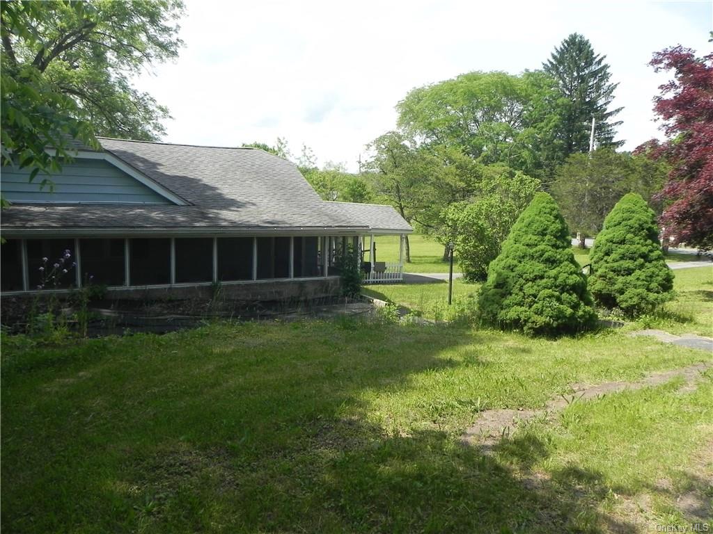 49 Neversink Drive, Port Jervis, New York image 2