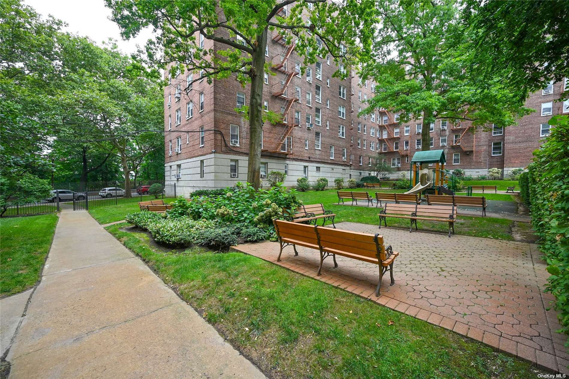 72-61 113 Street #M19, Forest Hills, New York image 20