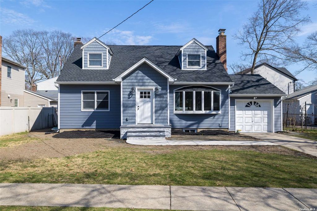 580 Seaford Avenue, Massapequa, NY 11758, MLS 3540087 Howard Hanna