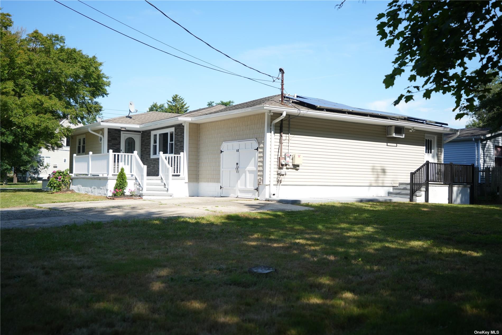 60 Spar Drive, Mastic Beach, New York image 3