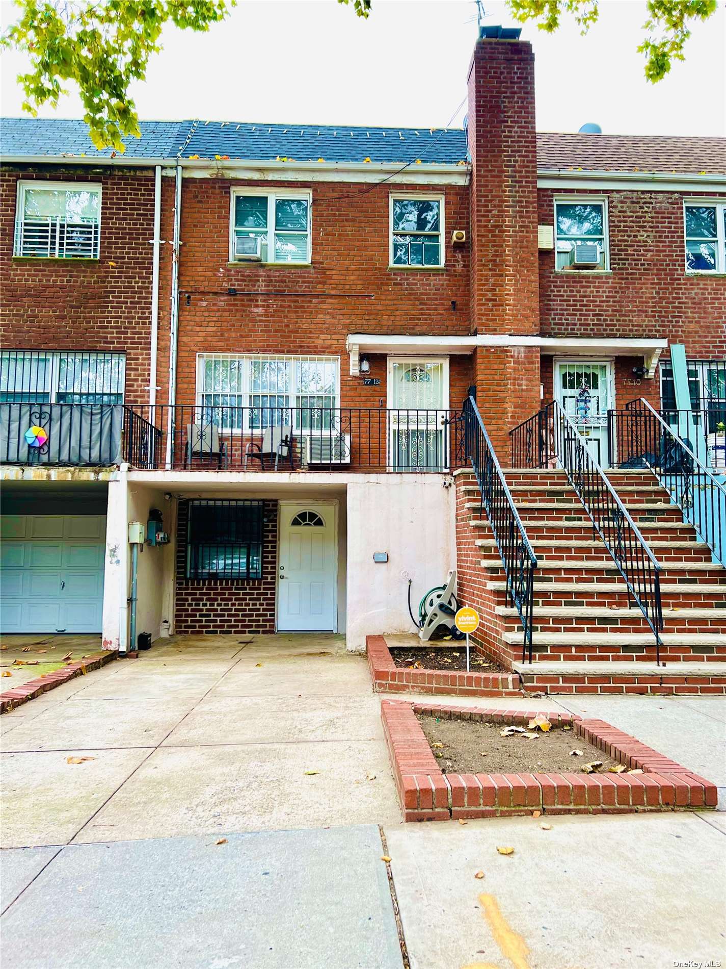 Property for Sale at 7712 24th Avenue, East Elmhurst, Queens, NY - Bedrooms: 5 
Bathrooms: 4 
Rooms: 12  - $1,150,000