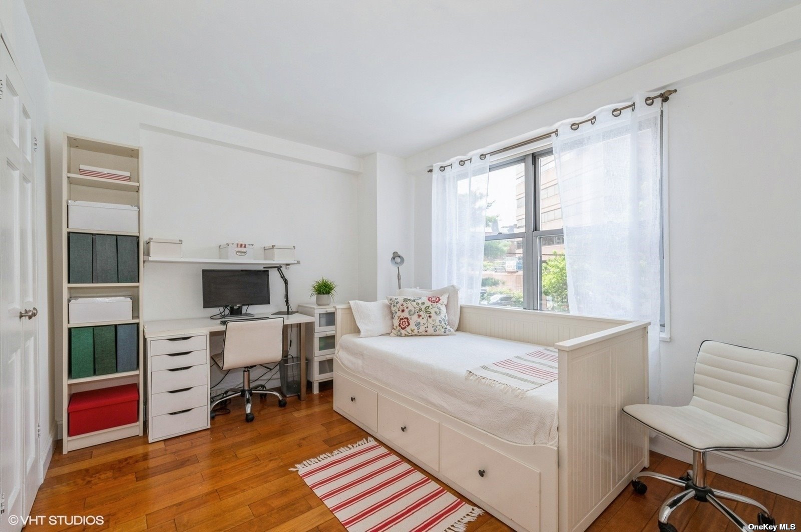 70-25 Yellowstone Boulevard #2T, Forest Hills, New York image 8