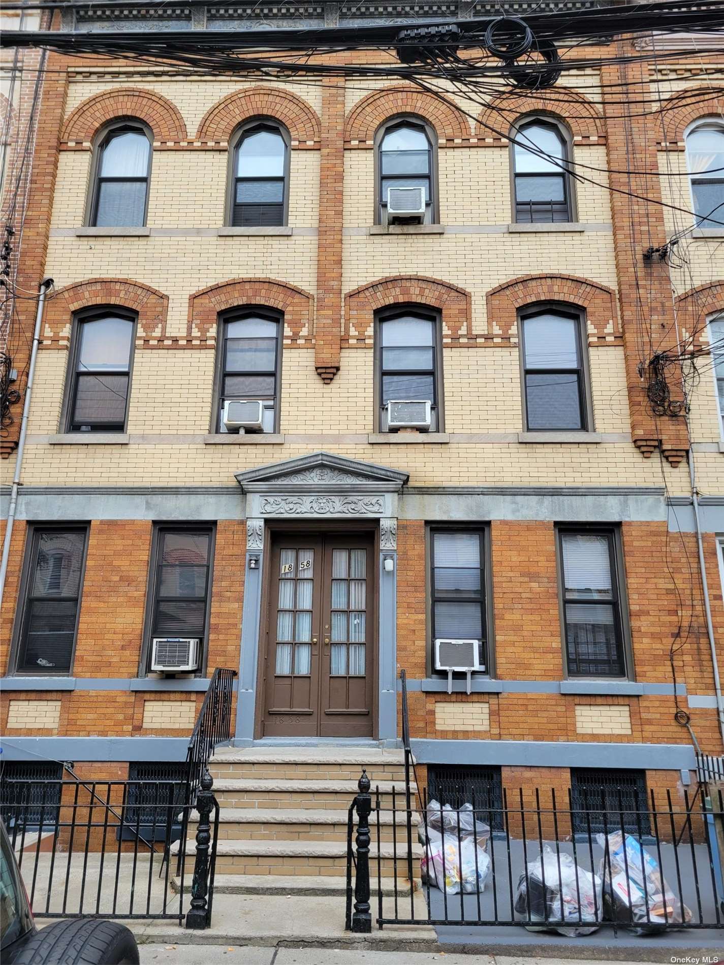 Property for Sale at 1858 Cornelia Street, Ridgewood, Queens, NY - Bedrooms: 18 
Bathrooms: 6 
Rooms: 30  - $1,208,000