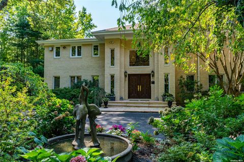 74 Bacon Road Old Westbury NY 11568