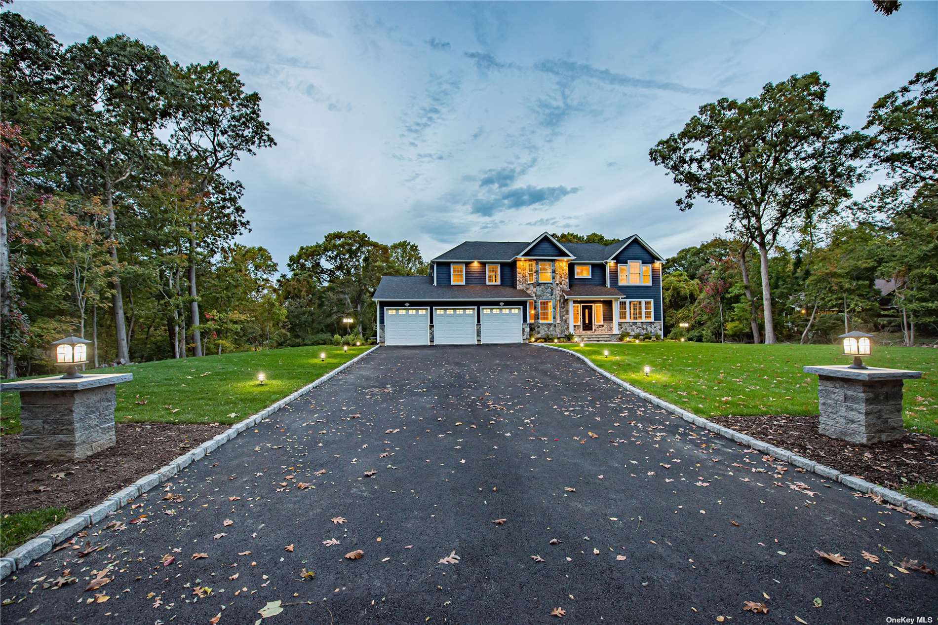 Photo 1 of 34 of 180 Oakside Drive house