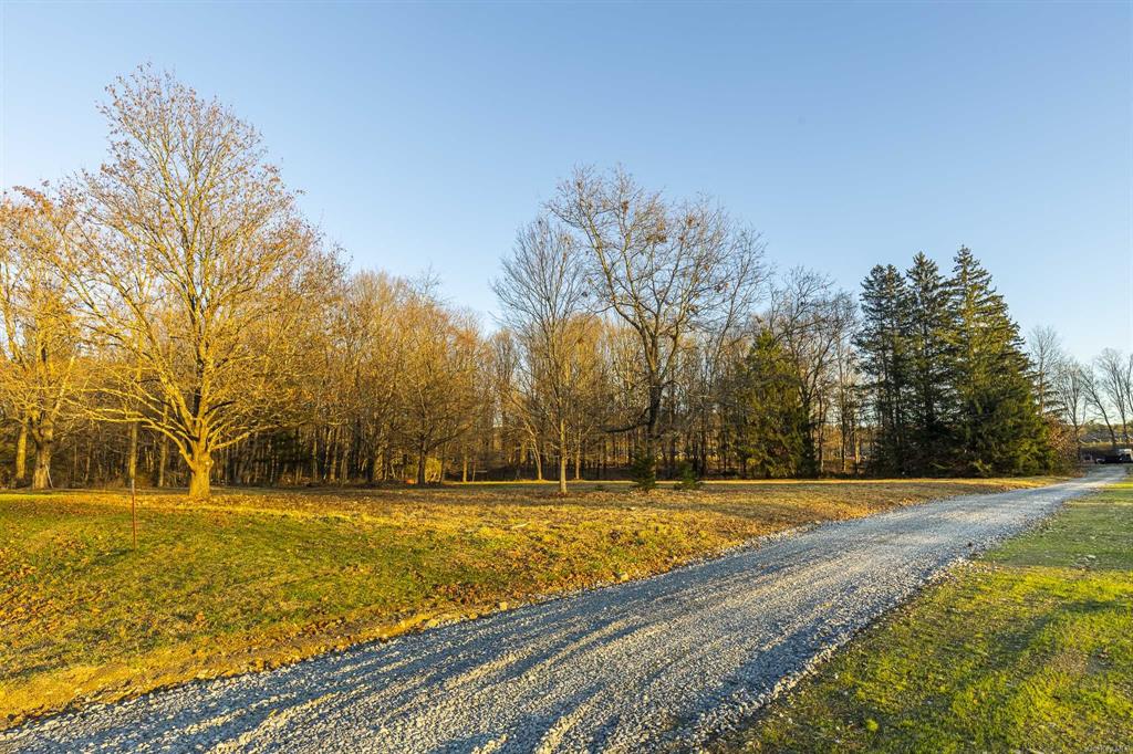 Route 82, Stanfordville, New York image 18