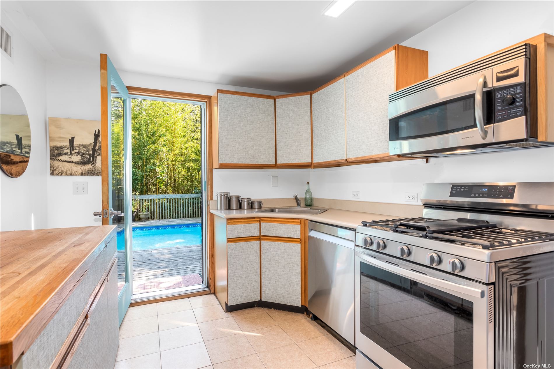 31 Lone Hill Walk, Fire Island Pines, New York image 5