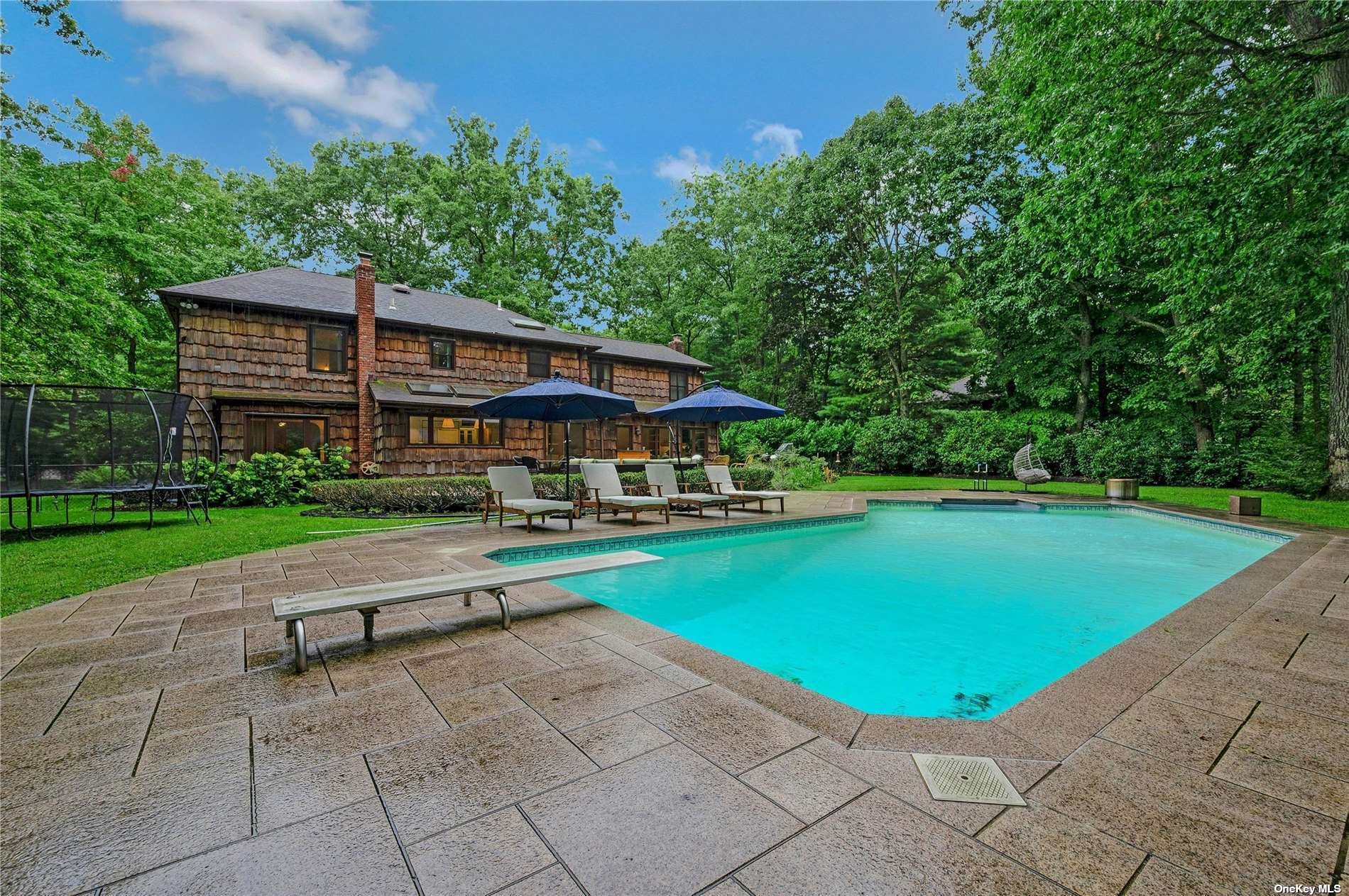 146 Landing Meadow Road, Smithtown, New York image 32