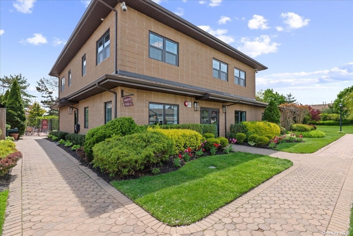 100 Daly Boulevard #1701, Oceanside, New York image 13