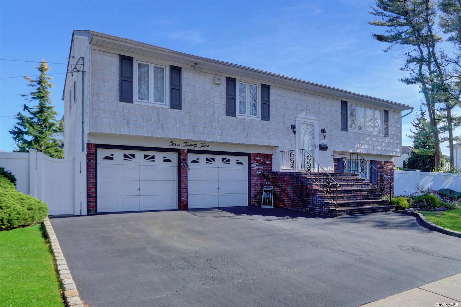 323 Seaford Avenue, Massapequa, New York image 27