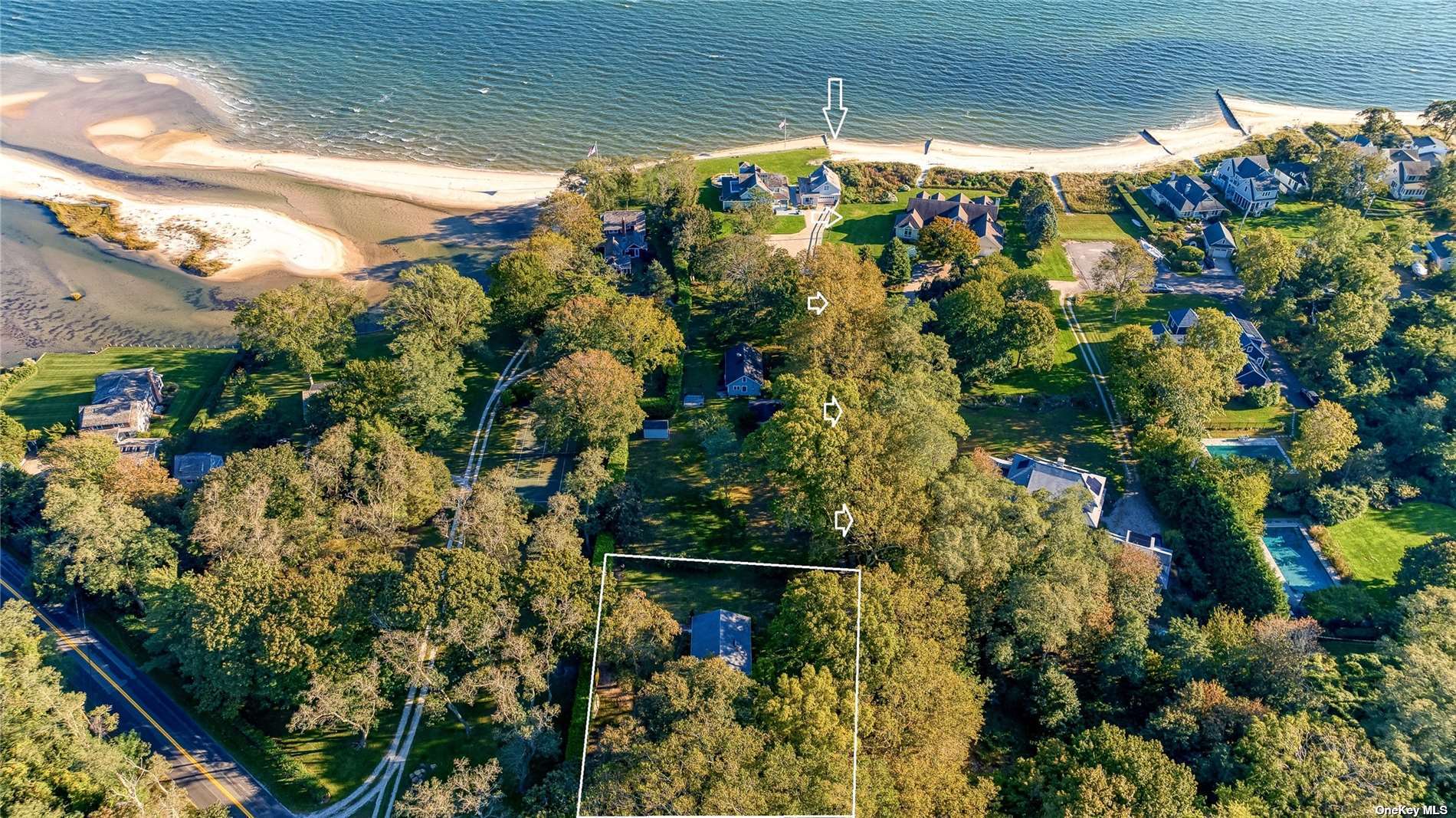 Property for Sale at 10100 New Suffolk Avenue, Cutchogue, Hamptons, NY - Bedrooms: 3 
Bathrooms: 1  - $1,200,000