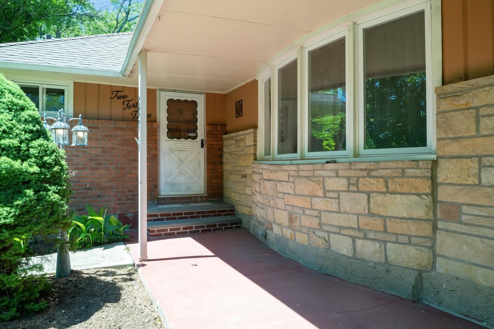 243 Taylor Road, West Hempstead, New York image 3