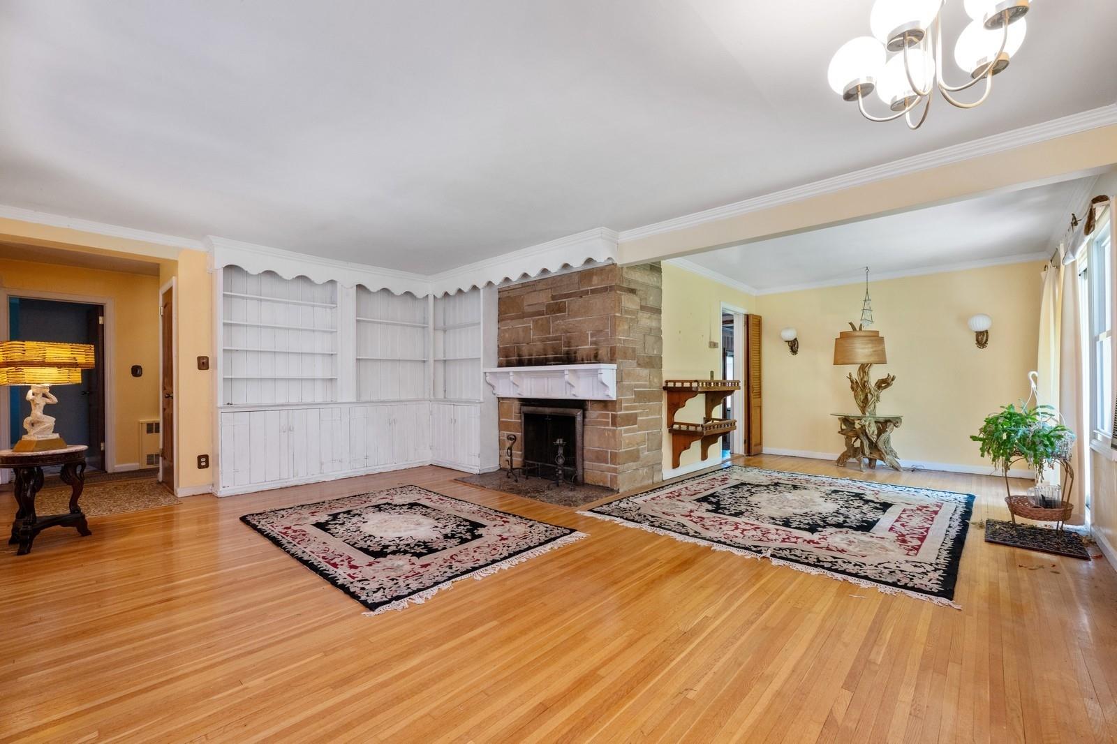 243 Taylor Road, West Hempstead, New York image 4