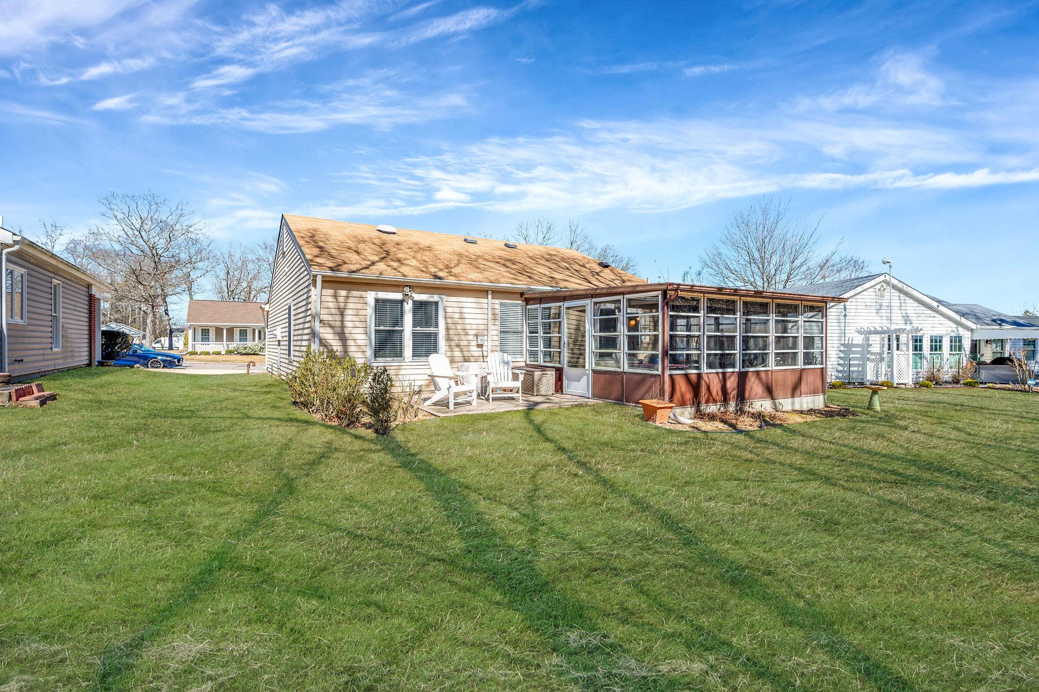 517 Lancaster Court, Ridge, New York image 24