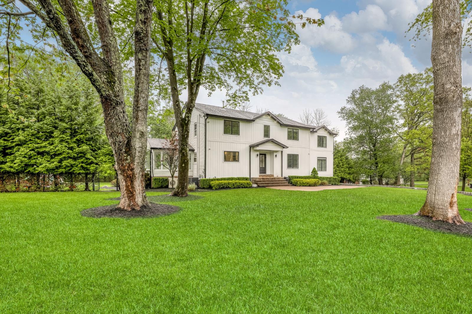 25 Hidden Valley Drive, Suffern, New York image 2