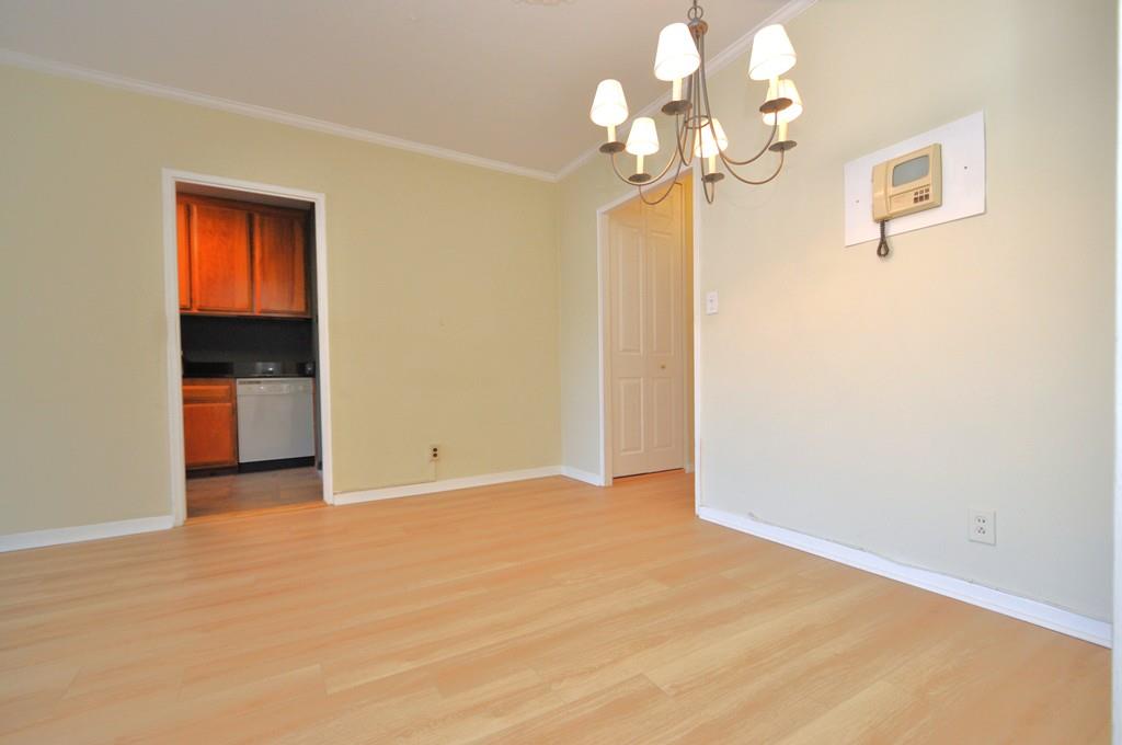Eastchester, New York 10583, United States, 1 Bedroom Bedrooms, ,2 BathroomsBathrooms,Residential,Active,88338