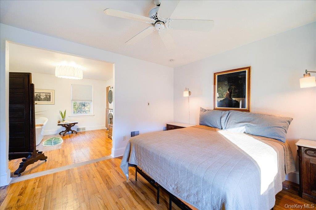 Hyde Park, New York 12538, United States, 3 Bedrooms Bedrooms, ,2 BathroomsBathrooms,Residential,Active,177860