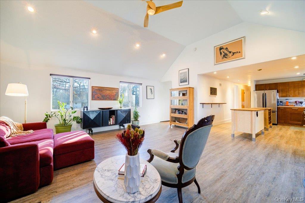 Hyde Park, New York 12538, United States, 3 Bedrooms Bedrooms, ,2 BathroomsBathrooms,Residential,Active,177860