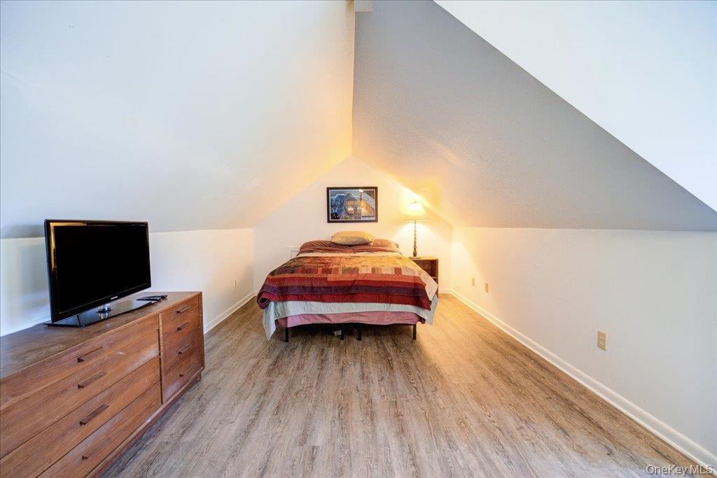 Hyde Park, New York 12538, United States, 3 Bedrooms Bedrooms, ,2 BathroomsBathrooms,Residential,Active,177860