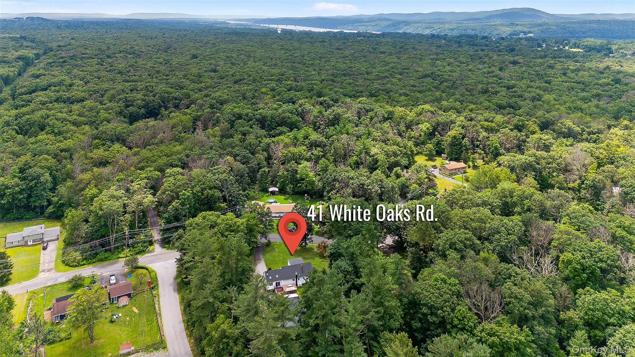 Hyde Park, New York 12538, United States, 3 Bedrooms Bedrooms, ,2 BathroomsBathrooms,Residential,Active,177860