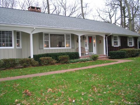 Homes For Sale - 9 Cliff Road<br/> Port Jefferson, NY 11777